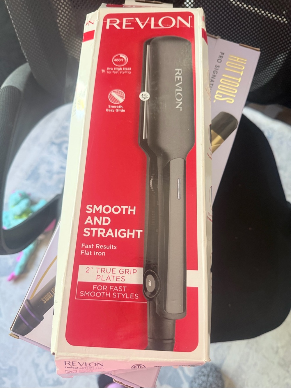 Revlon Smooth and Straight Flat Iron in Black and Red Packaging